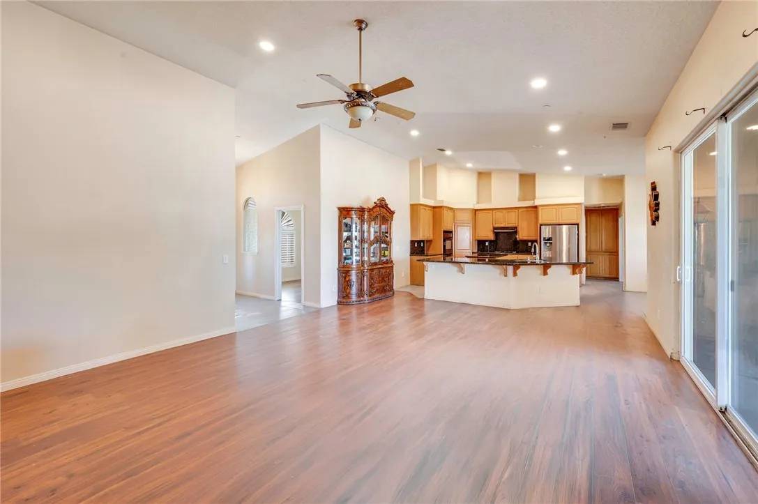Pinon Hills, CA 92372,13724 Arena Rd