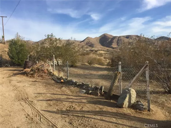 Apple Valley, CA 92308,6719 Deep Creek Road