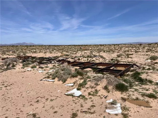 Newberry Springs, CA 92365,34998 Bon View