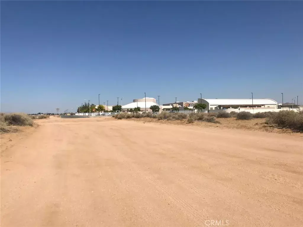 Apple Valley, CA 92307,0 Esaws