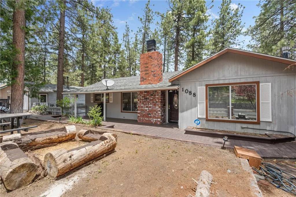 Wrightwood, CA 92397,1088 Partridge Road