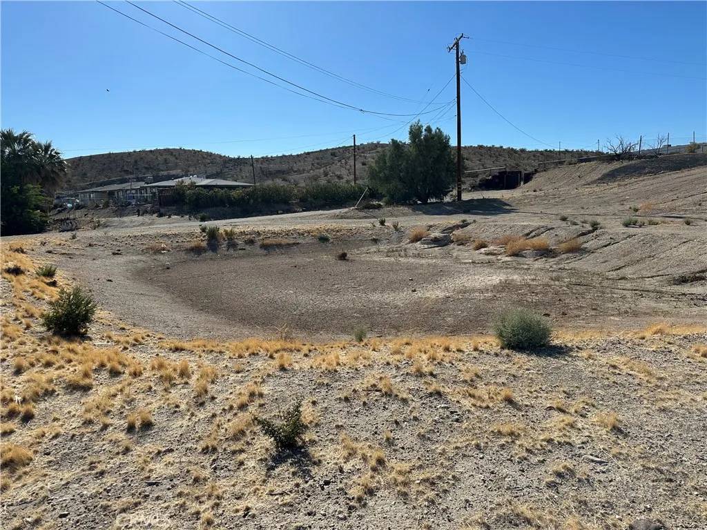 Barstow, CA 92311,0 Old Hwy 58
