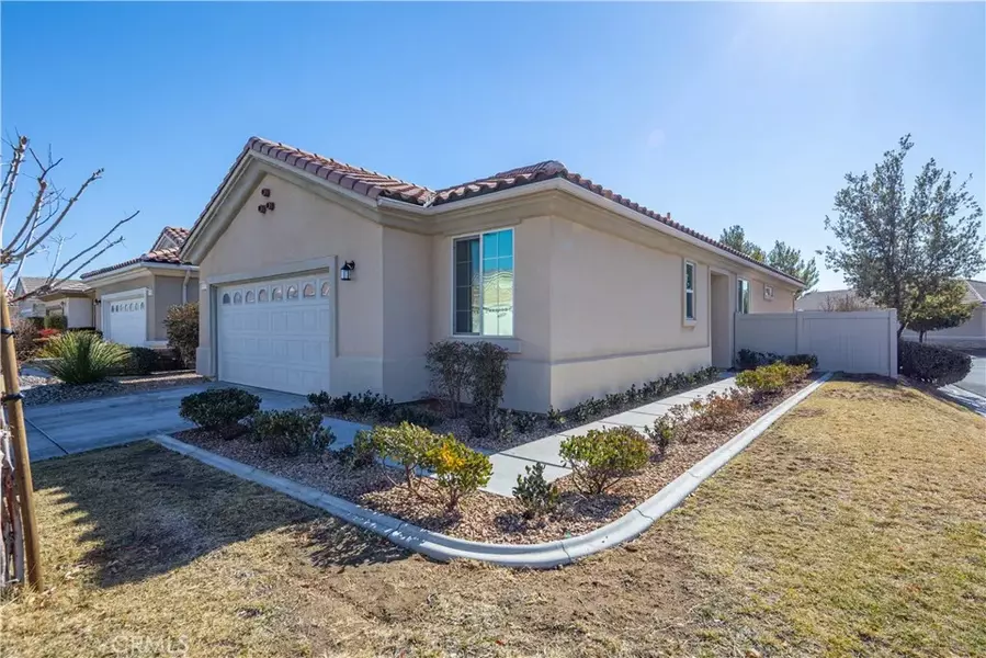 19655 Lucaya Court, Apple Valley, CA 92308