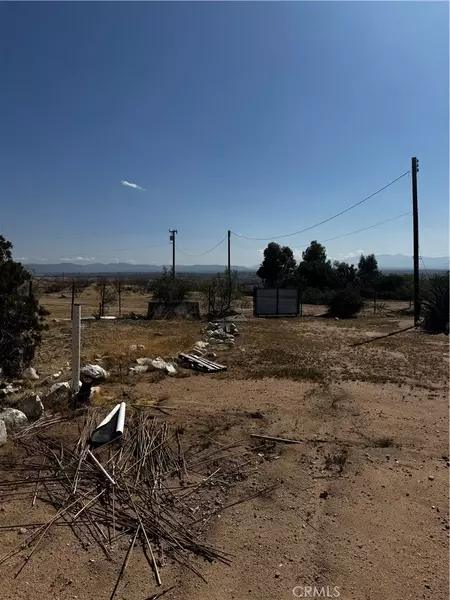 11550 Itoya Vista, Apple Valley, CA 92308