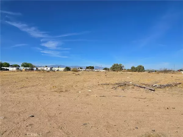 Adelanto, CA 92301,0 Aztec LN 0459-232-39