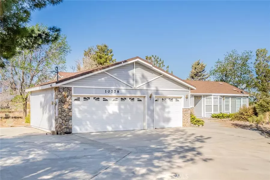 10778 Sonora Road, Phelan, CA 92371