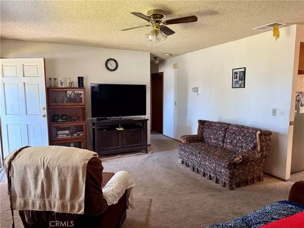 Hesperia, CA 92345,17798 Cherry Street