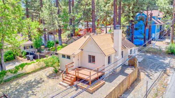 1131 Apple Avenue, Wrightwood, CA 92397