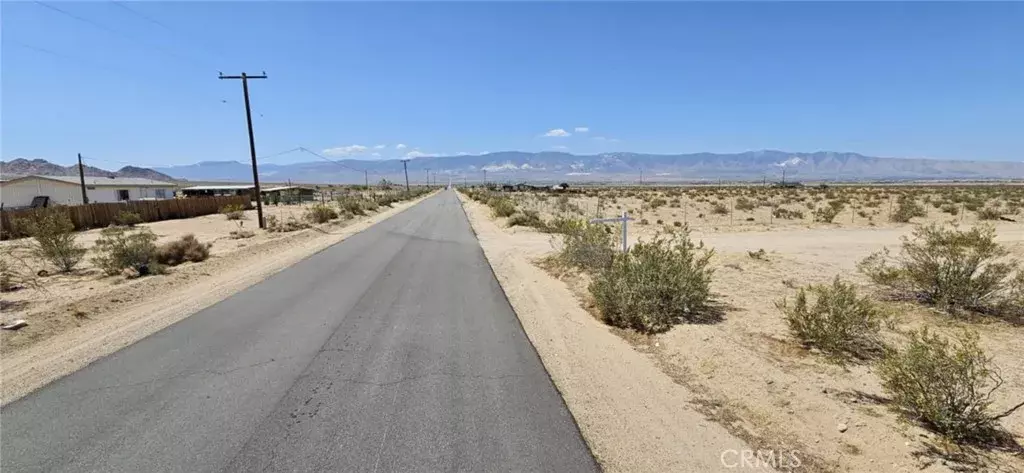Lucerne Valley, CA 92356,800 Harrod