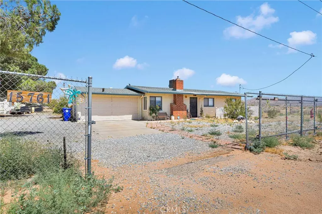 Apple Valley, CA 92307,15761 Joshua Road