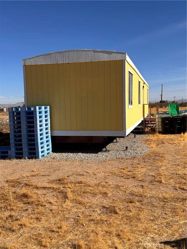 Phelan, CA 92371,12729 Rochester