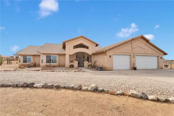 10776 Joshua Street, Oak Hills, CA 92344