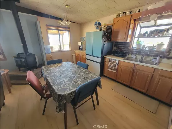 Landers, CA 92285,5566 Oleta Road