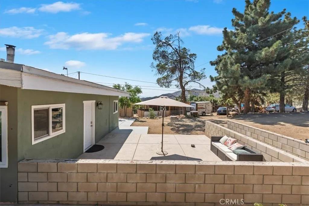 Wrightwood, CA 92397,1946 Desert Front Road