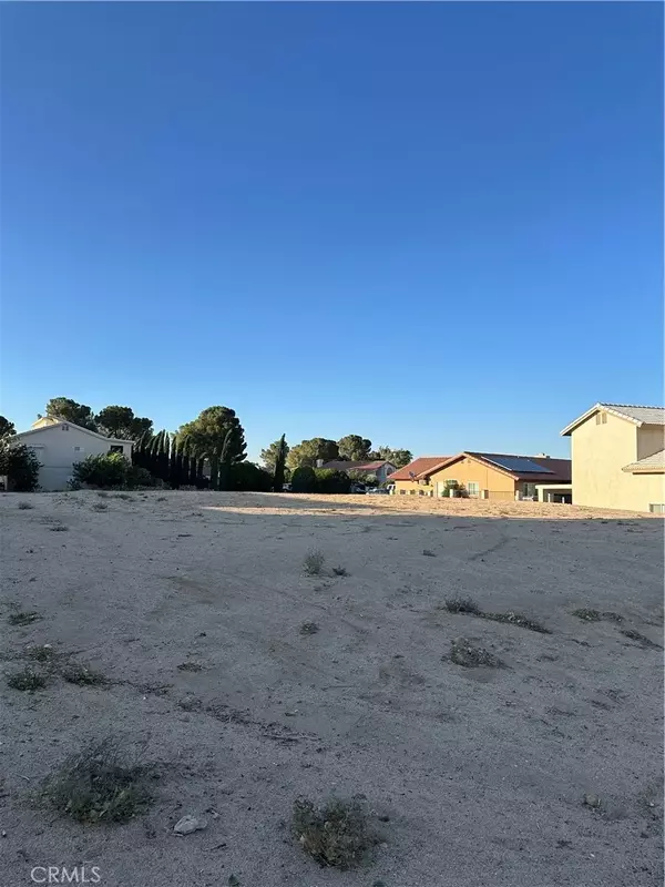 Helendale, CA 92342,14852 Autumn