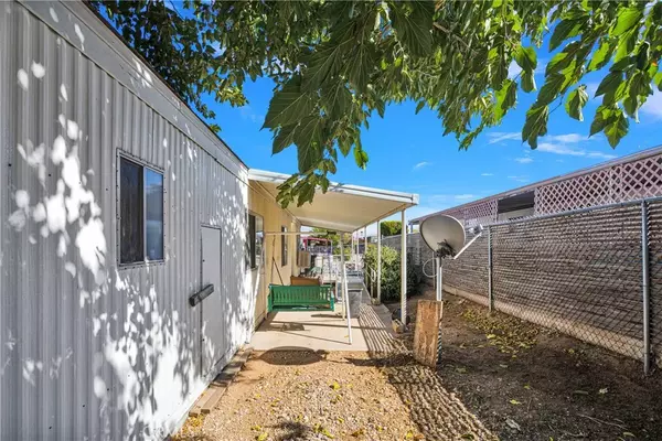 Victorville, CA 92395,13878 Victoria Drive