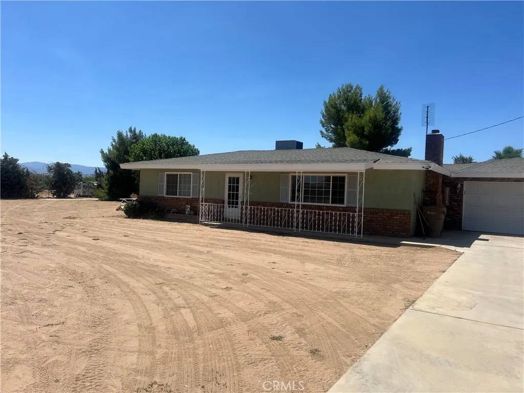 15411 Ash Street, Hesperia, CA 92345