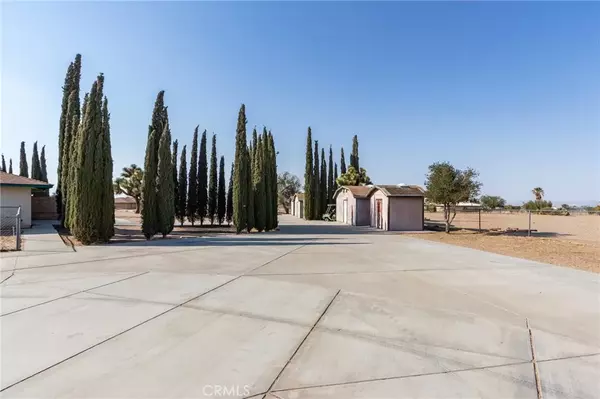 Oak Hills, CA 92344,10731 Anaconda Avenue