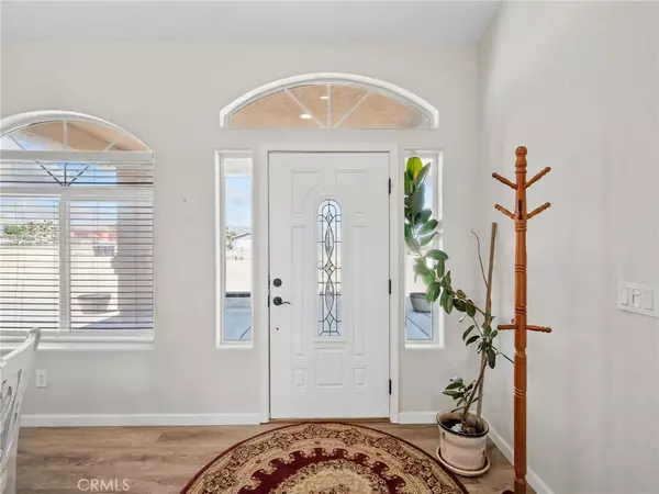 Pinon Hills, CA 92372,11823 Wintergreen Road