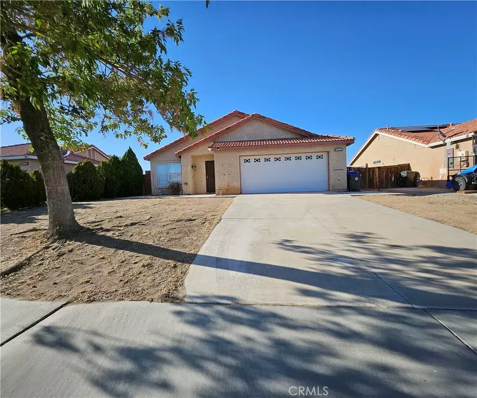 Adelanto, CA 92301,10966 Willow Lane