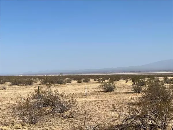 Adelanto, CA 92301,0 Silver Rock