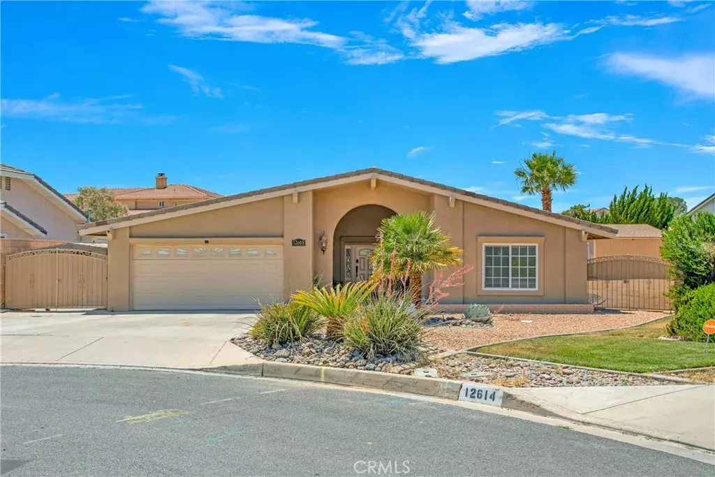 Victorville, CA 92395,12608 Tamarisk Road