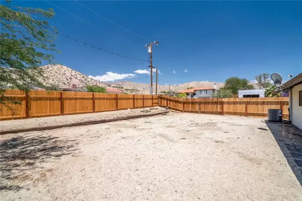 Desert Hot Springs, CA 92240,66320 Avenida Barona