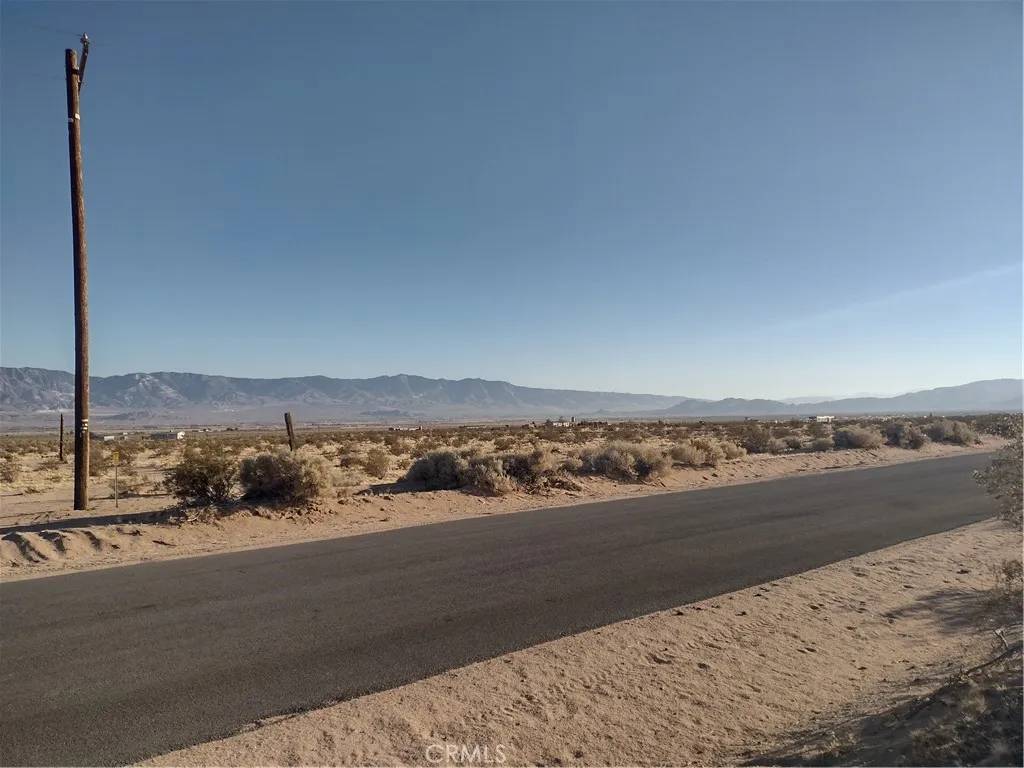 Lucerne Valley, CA 92356,100 Northside