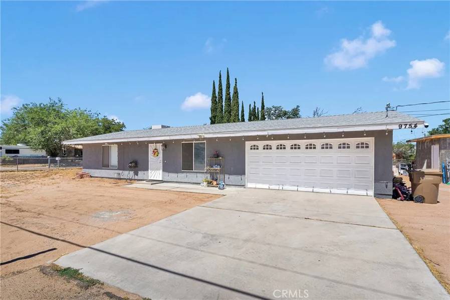9754 5th Avenue, Hesperia, CA 92345