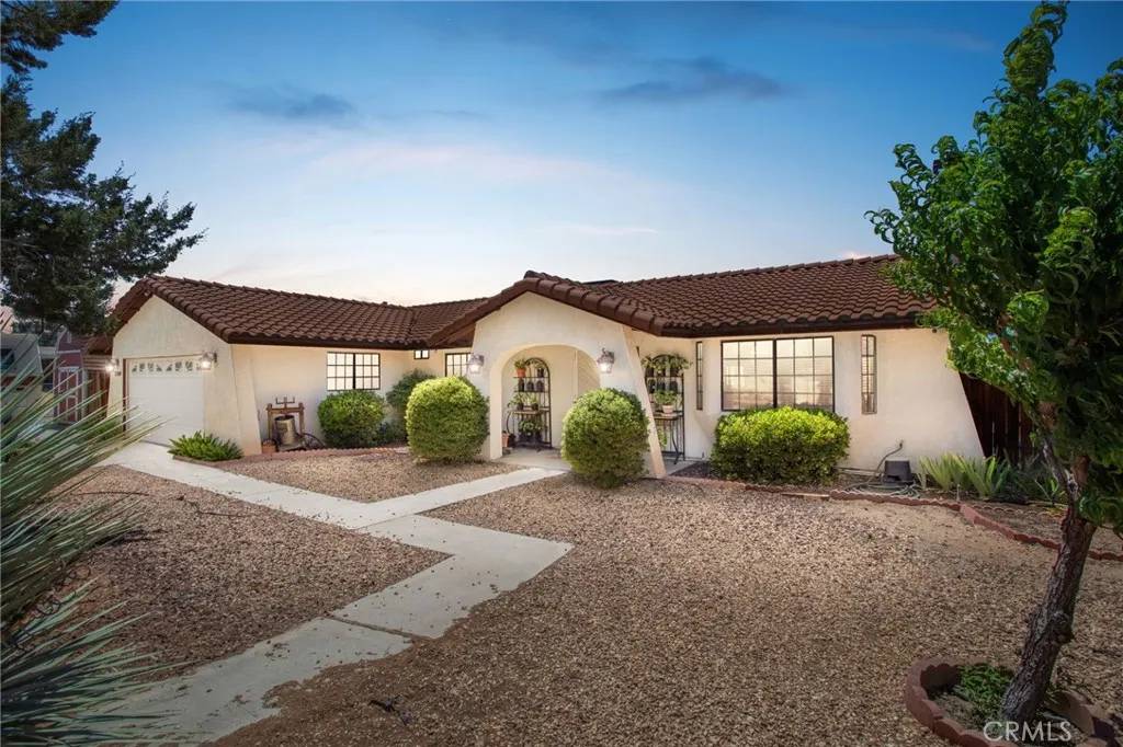 7390 Chase Avenue, Hesperia, CA 92345