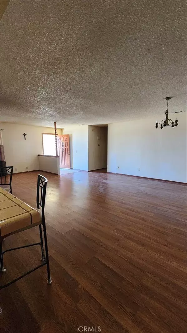 Hesperia, CA 92345,17461 Preston Street