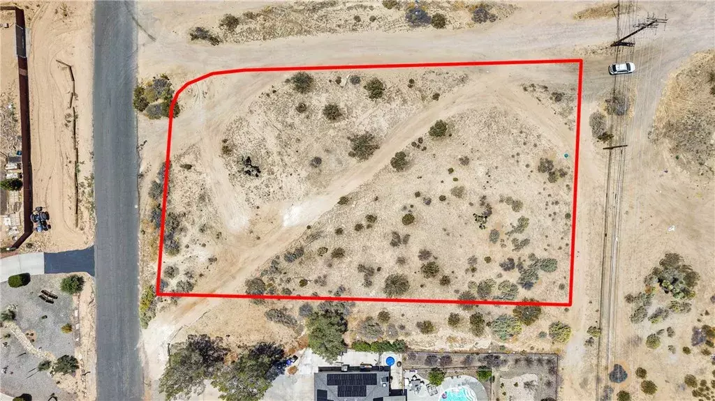 Apple Valley, CA 92307,18924 Symeron