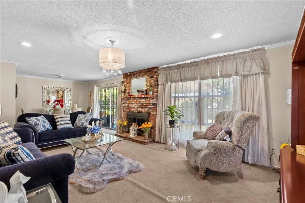 Pomona, CA 91767,327 Flaxton Street