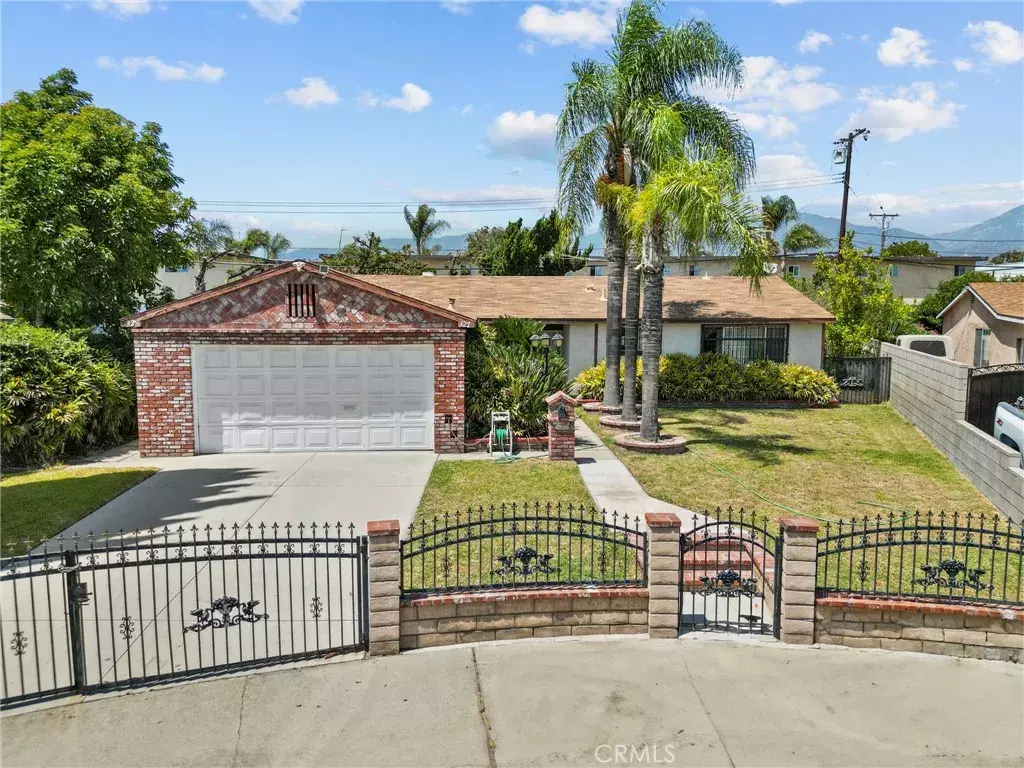 Pomona, CA 91767,327 Flaxton Street