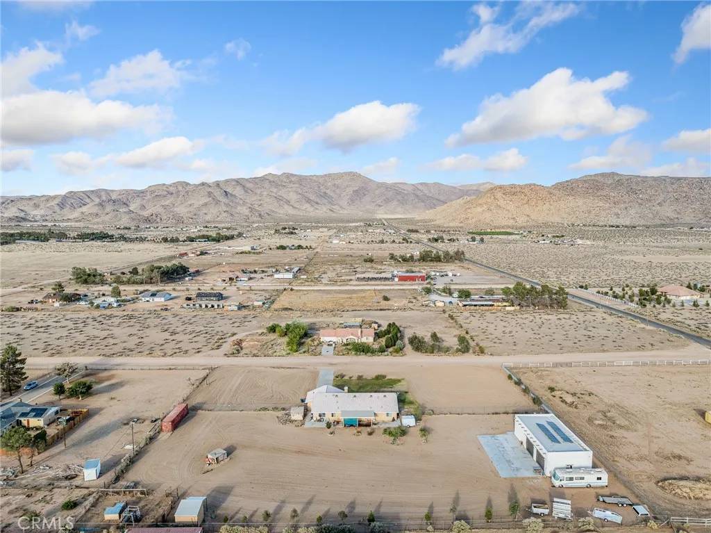 Apple Valley, CA 92307,13776 Natoma Road