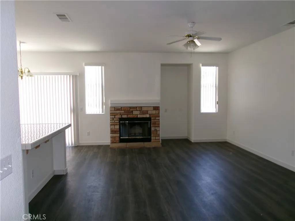 Victorville, CA 92392,13380 VISTA VERDE Street