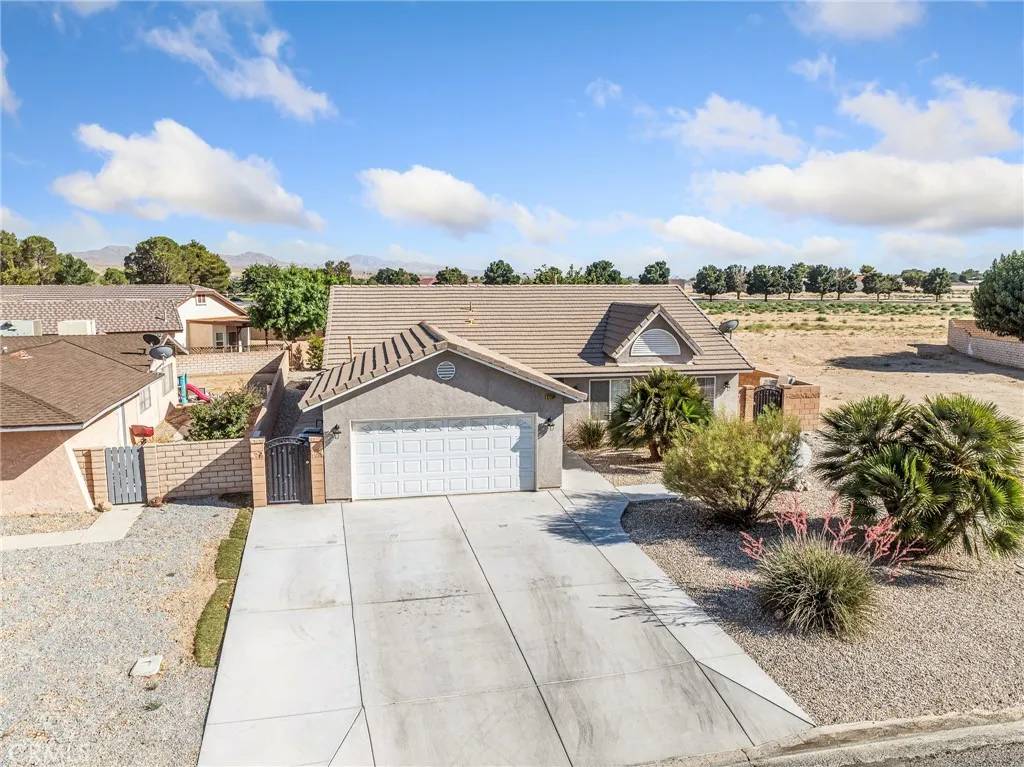Helendale, CA 92342,27239 Peach Tree Lane
