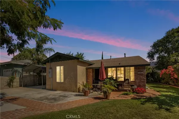 Banning, CA 92220,883 W Nicolet Street