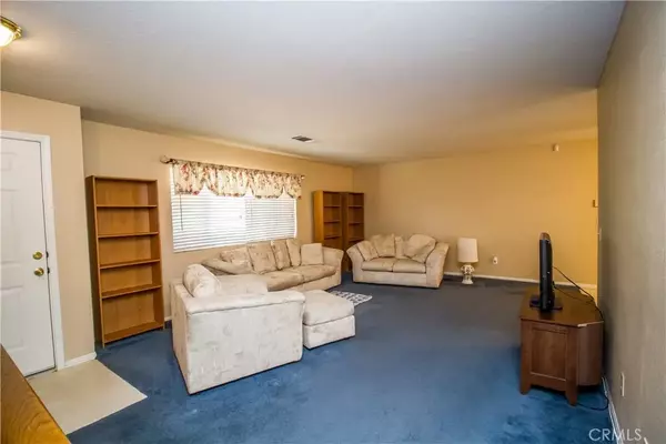 Apple Valley, CA 92308,21295 Wisteria Street