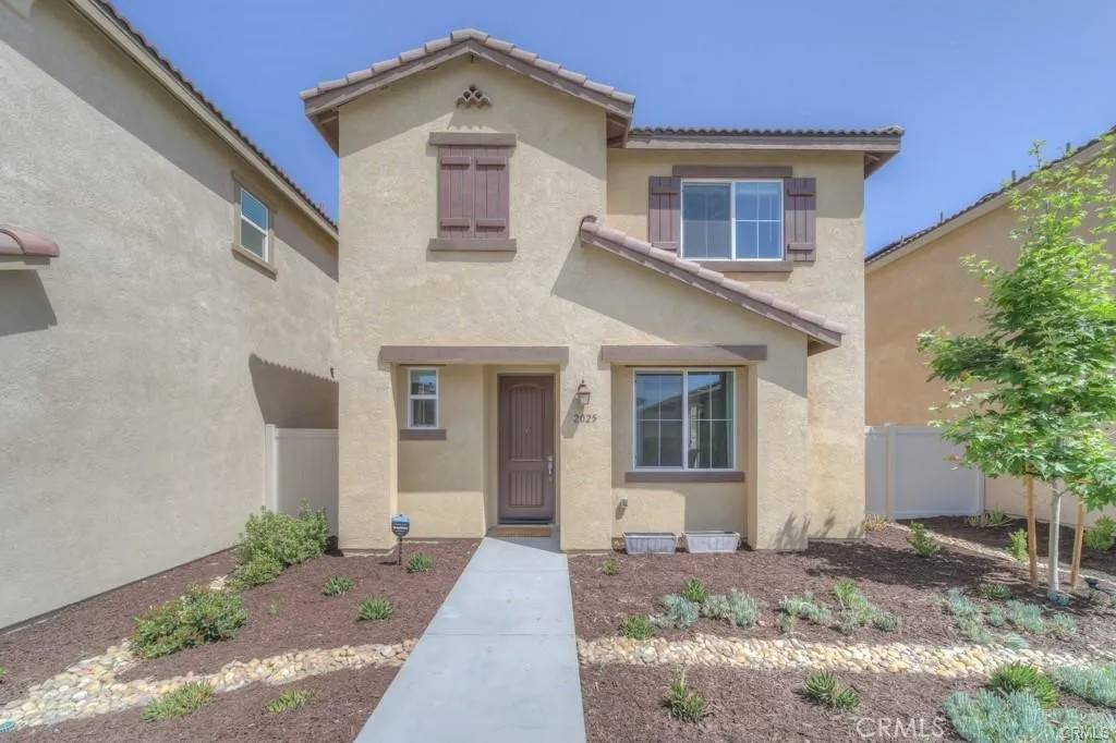 2025 Juniper Lane, Colton, CA 92324