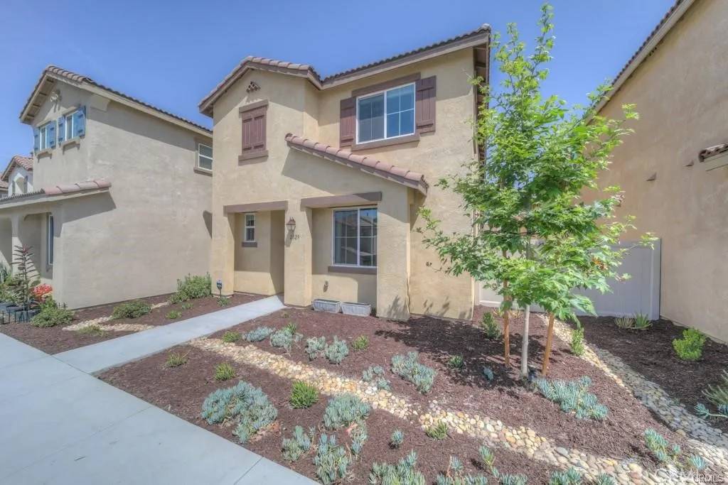 Colton, CA 92324,2025 Juniper Lane