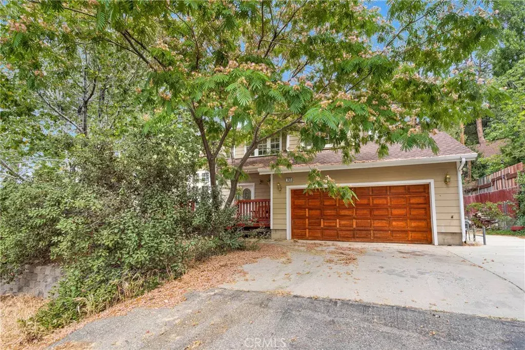 Wrightwood, CA 92397,5435 Heath Creek Drive