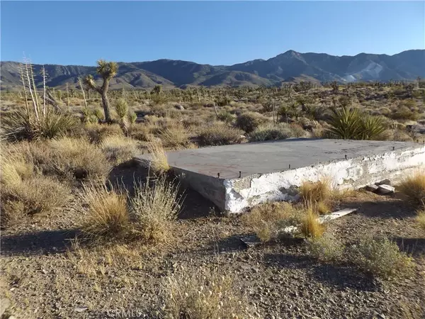 15 Tate, Lucerne Valley, CA 92356