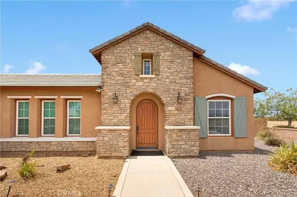 Apple Valley, CA 92308,12982 Topsham