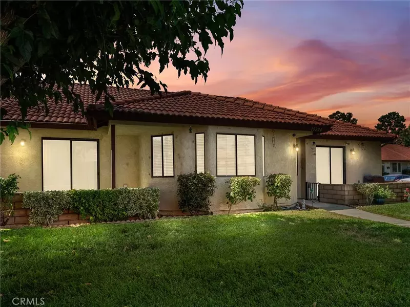 19224 Cottonwood Drive, Apple Valley, CA 92308