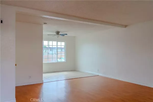 Fontana, CA 92335,17425 Arrow Boulevard #8