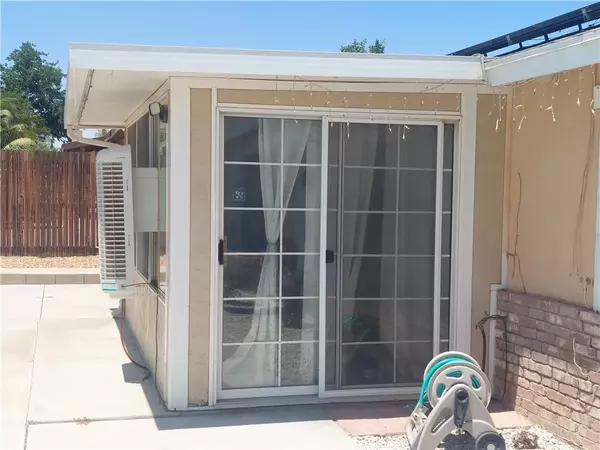 Victorville, CA 92392,14976 Luna Road