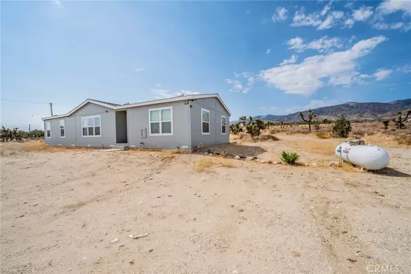 Pinon Hills, CA 92372,1573 Smoke Tree Road