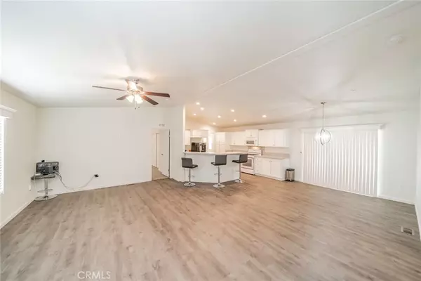 Pinon Hills, CA 92372,1573 Smoke Tree Road