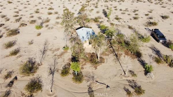 29 Palms, CA 92277,69550 Giant Rock Road